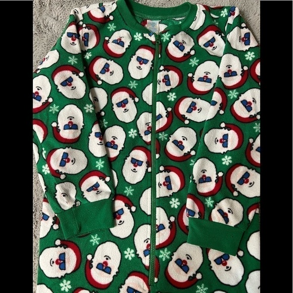 Children’s Place santa christmas footless onsie size 7/8 - Picture 2 of 3